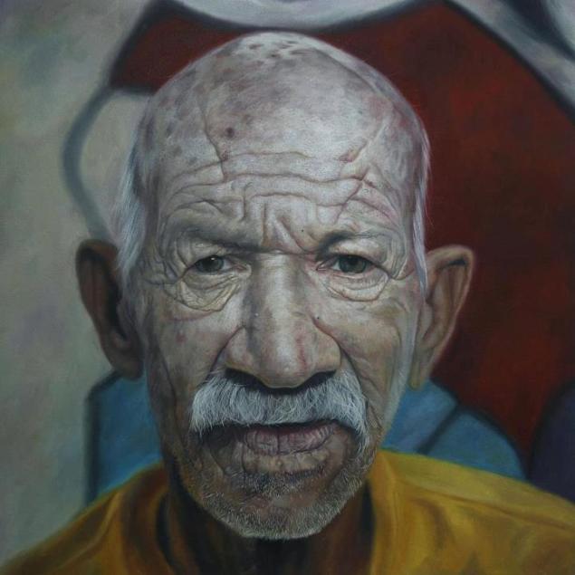 563891_4614738925262_1046089073_n